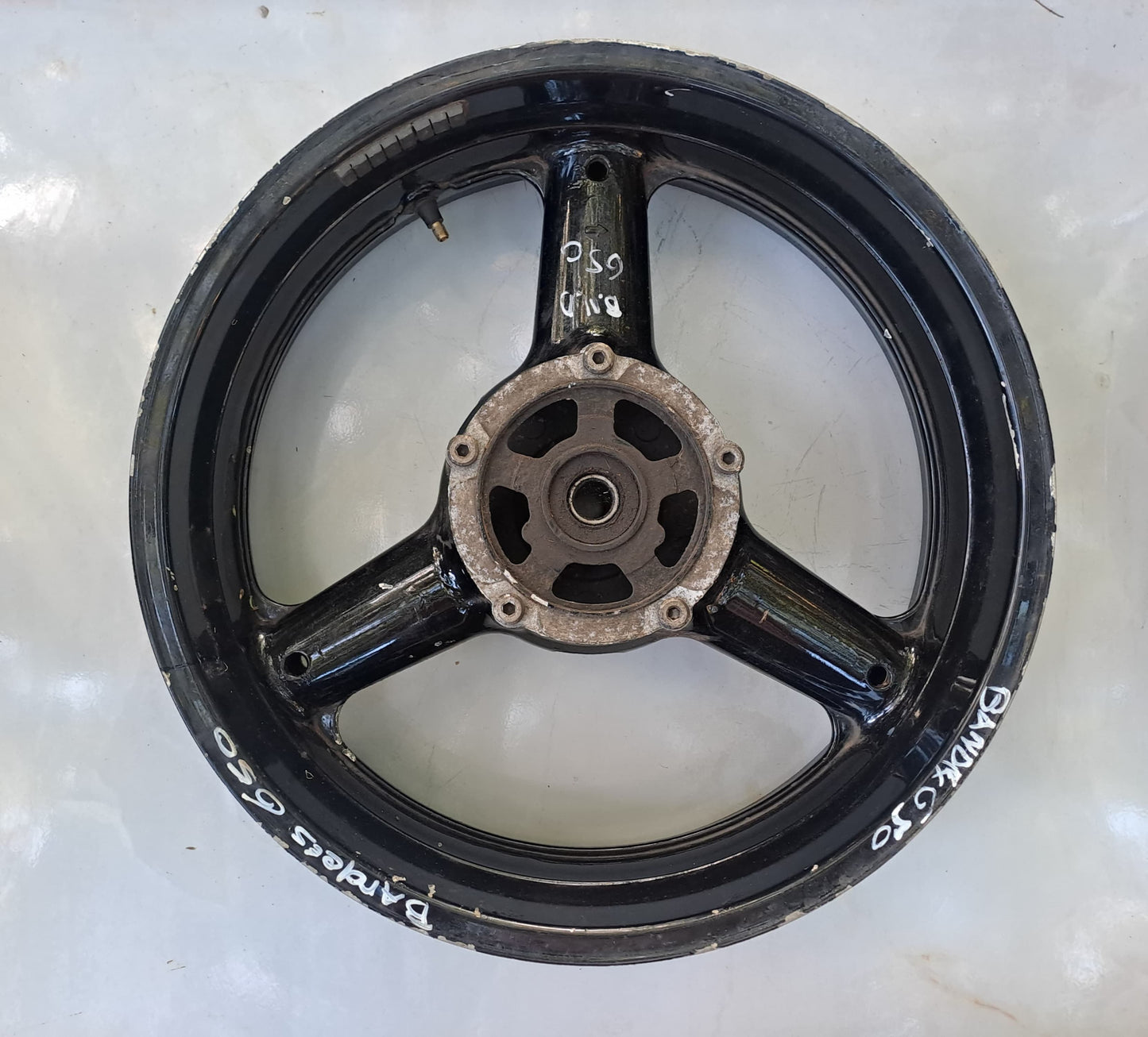 Suzuki Bandit 650 GSF650 Rear Rim / Wheel