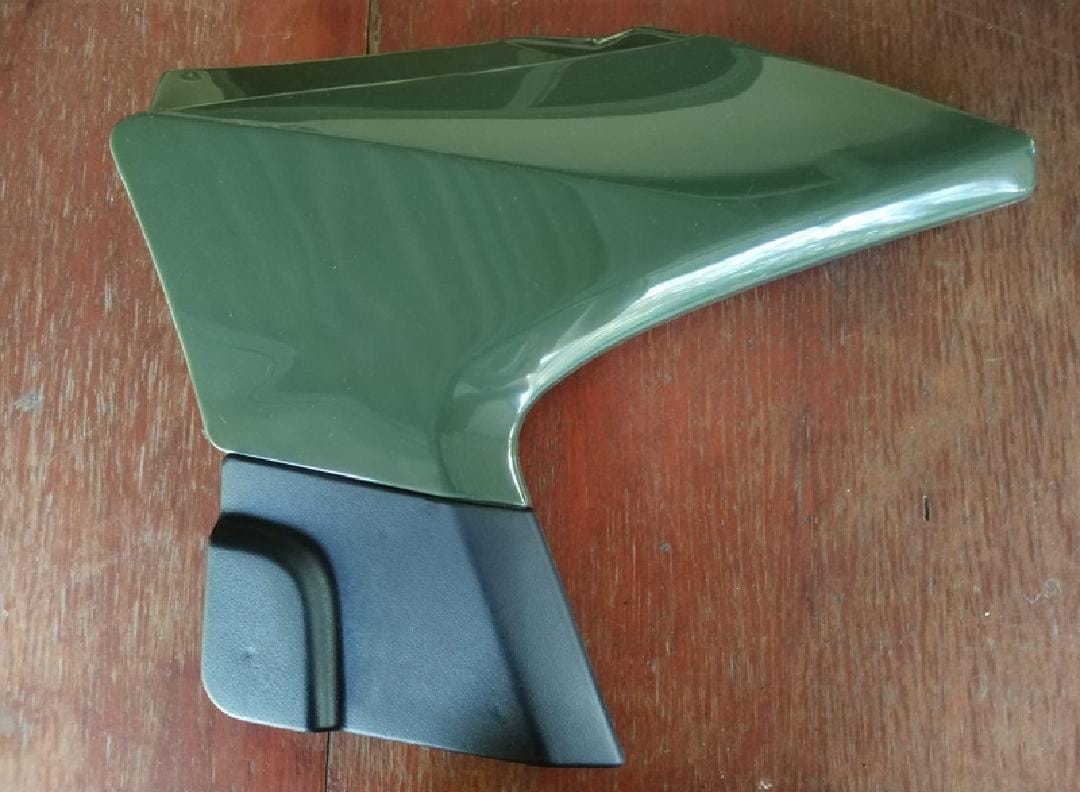 Honda TRX650 TRX680 Right Side Cover