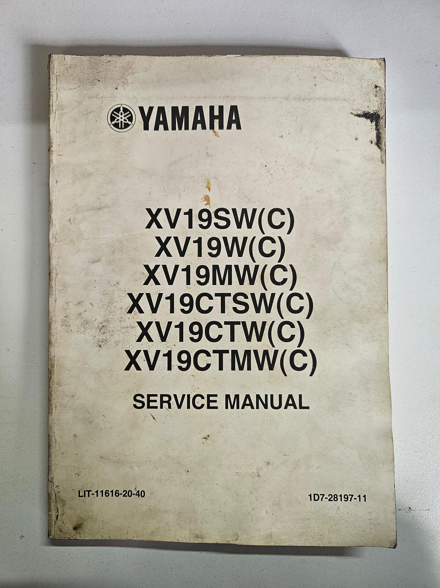 Yamaha XV1900 Service Manual