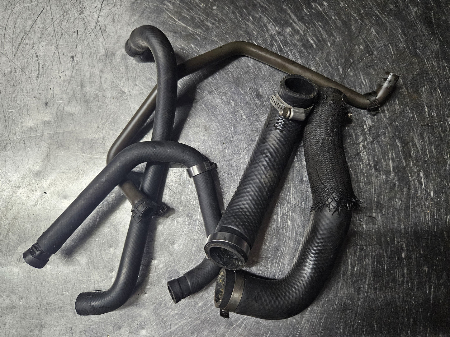 Kawasaki ZX-6R Assorted Hoses & Water Pipes 2012