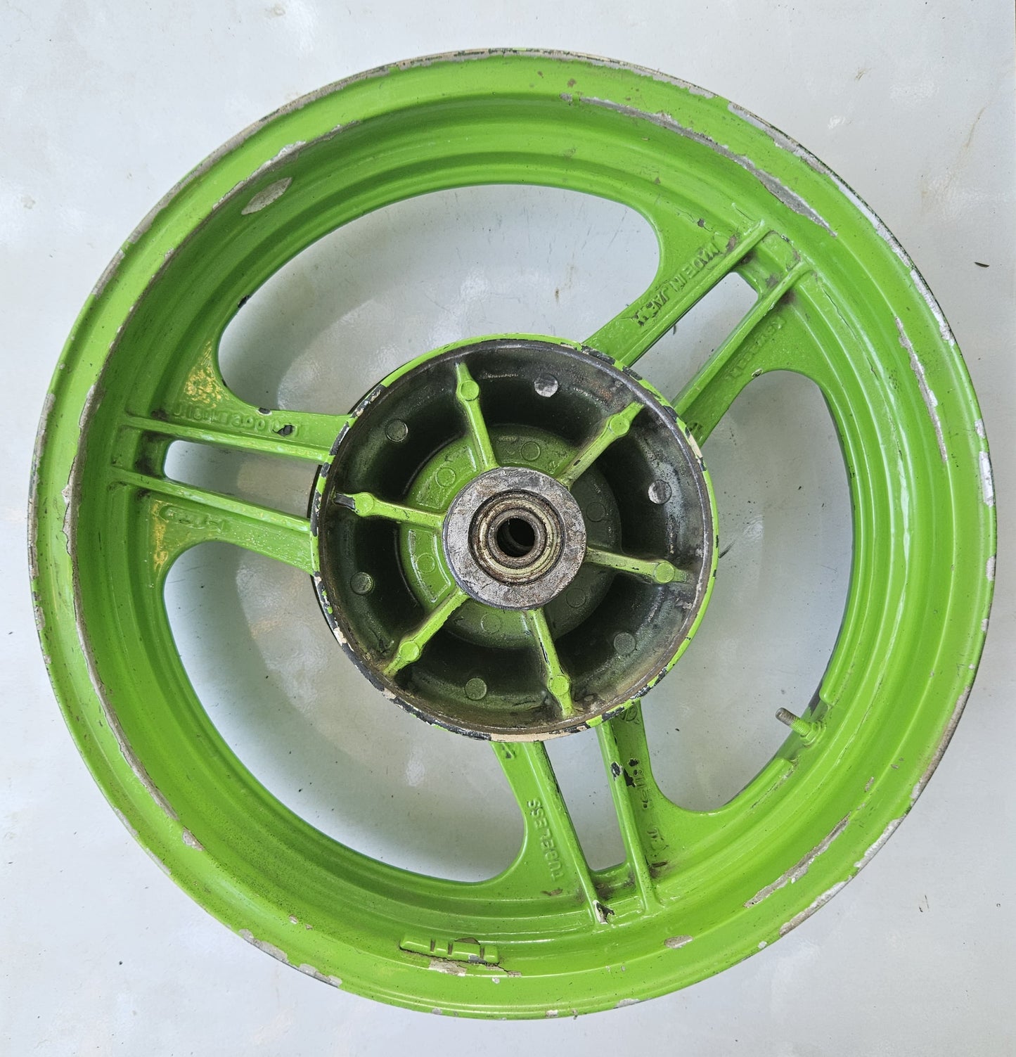 Kawasaki GPz750 Rear Rim / Wheel