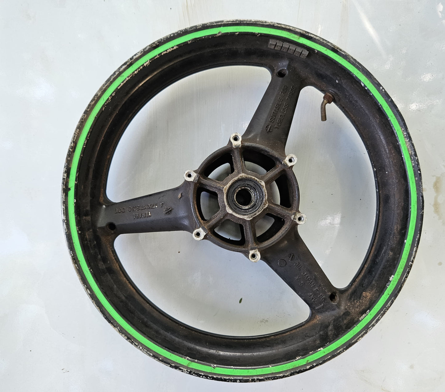 Yamaha YZF-R1 YZFR1 R1 Front Rim / Wheel