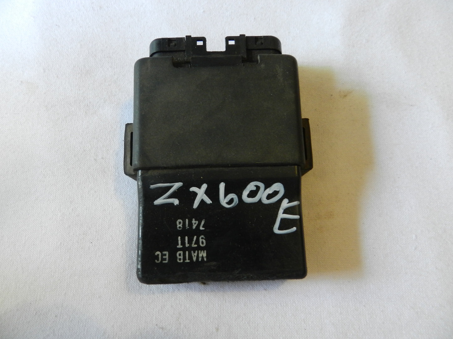 Kawasaki ZX600E CDI ECU - Montclair Motorcycles Online